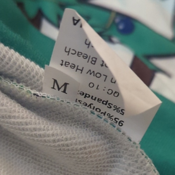 Brand New Christmas Sweater! So soft almost the feel of thermals. Size medium. - Picture 4 of 7